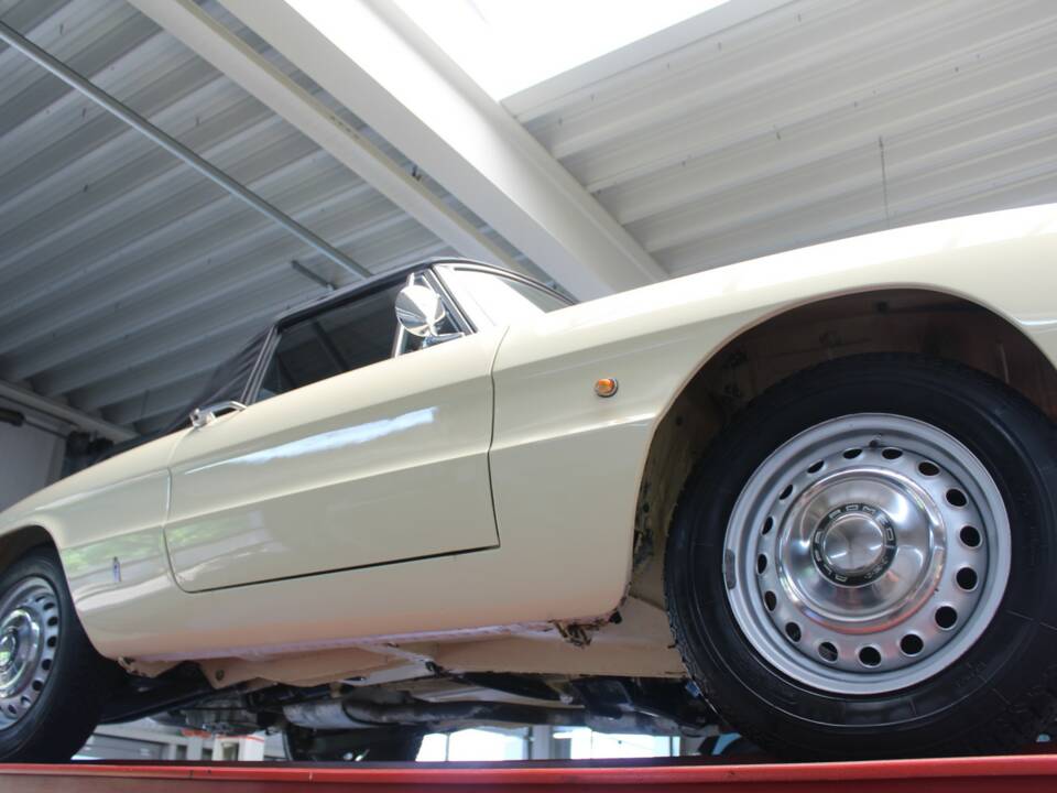 Bild 9/50 von Alfa Romeo 1600 Duetto (1967)