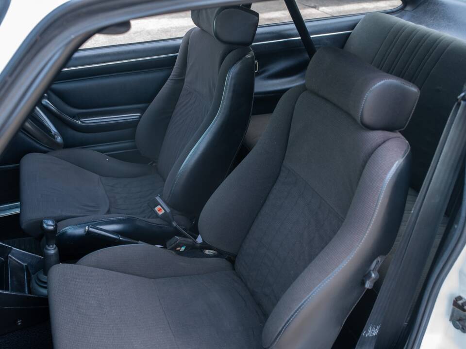 Immagine 55/61 di Ford Escort RS 1800 (1976)