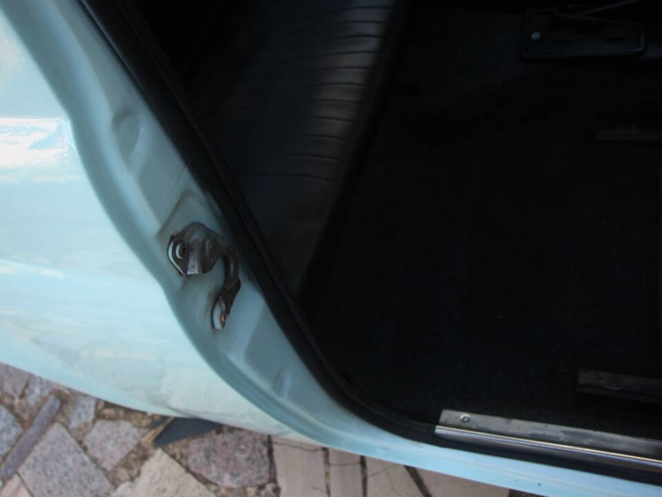 Image 66/71 of FIAT 500 F (1968)