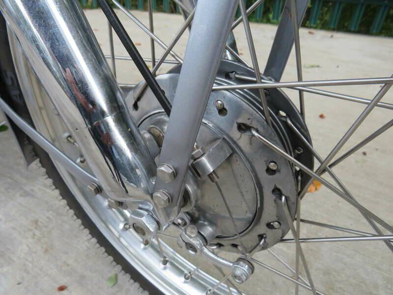 Bild 31/45 von MV Agusta 150 Sport (1953)
