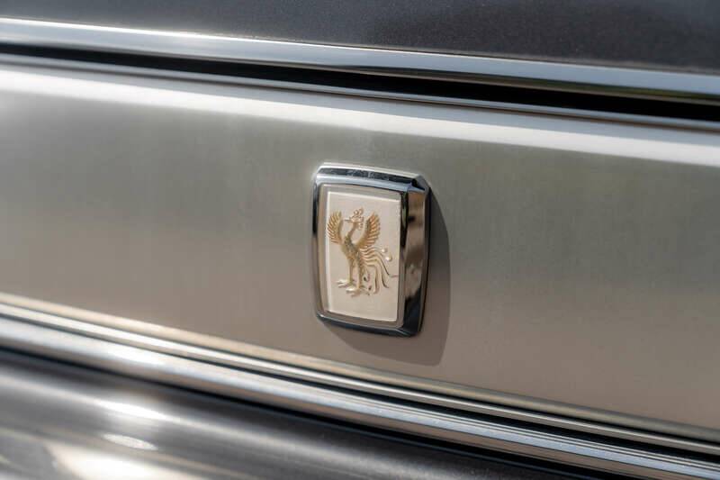 Bild 39/50 von Toyota Century (2003)