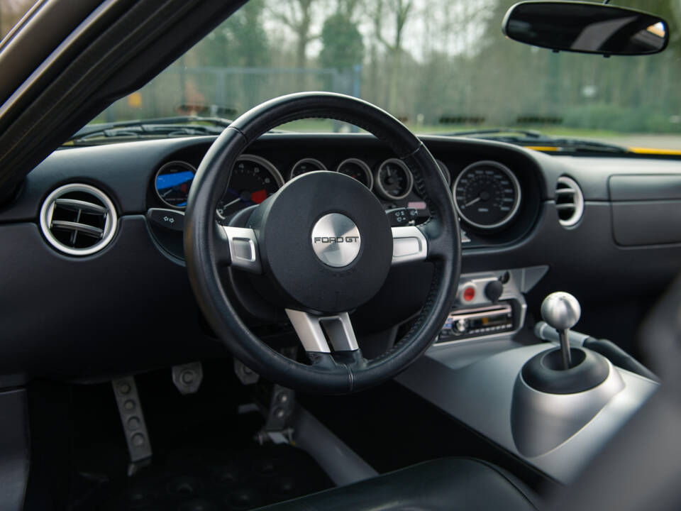 Bild 22/30 von Ford GT (2005)
