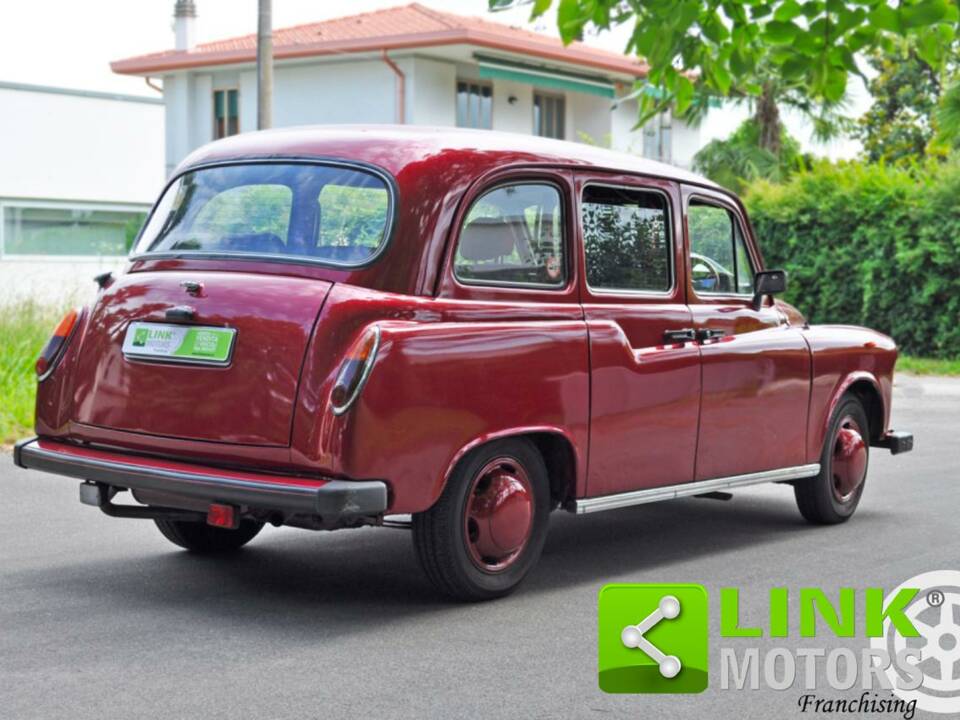 Image 5/10 of Carbodies FX 4 R London Taxi (1997)