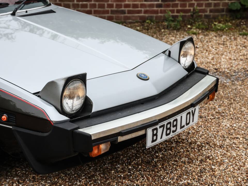 Image 10/50 of FIAT X 1/9 (1984)