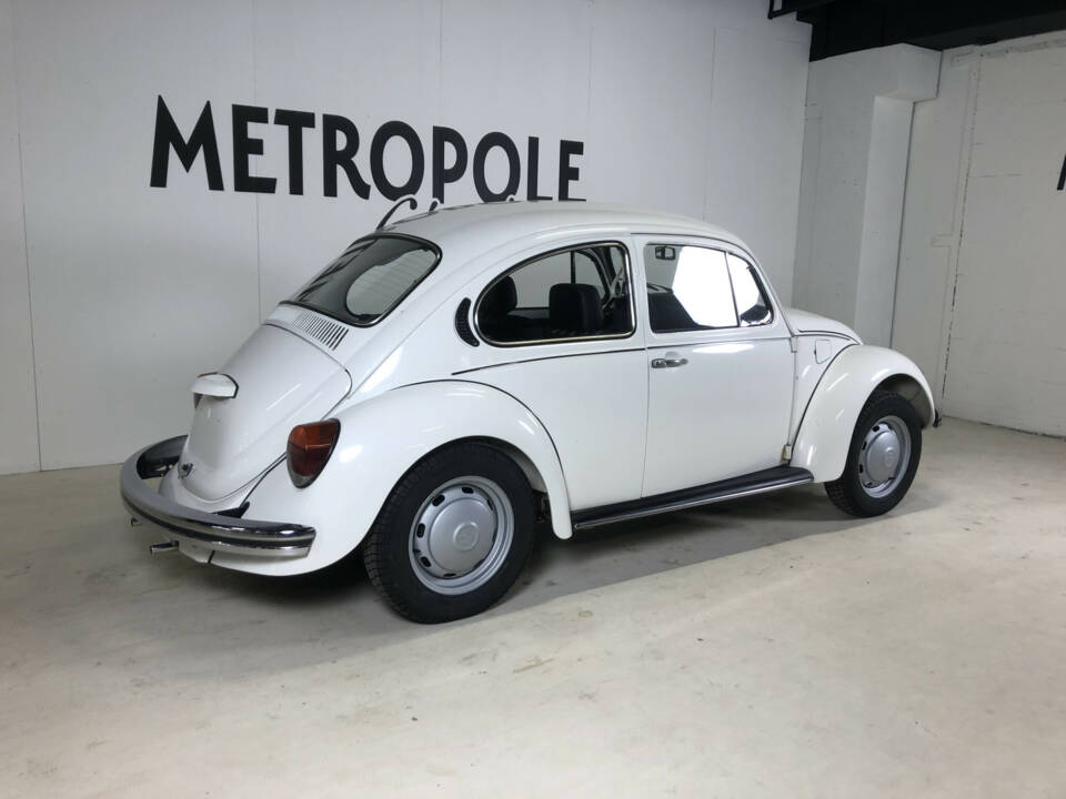 Image 6/24 of Volkswagen Beetle 1200 L (1984)