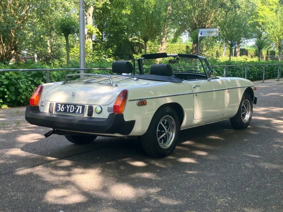 Bild 4/8 von MG MGB (1977)