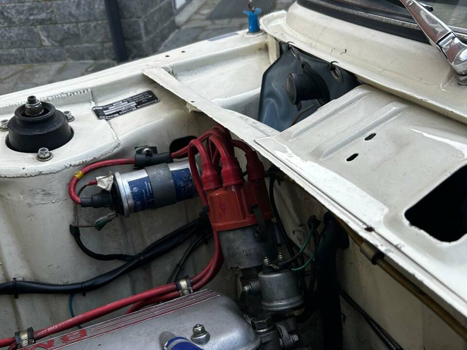 Bild 41/56 von BMW 2002 ti (1969)