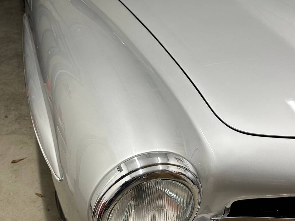 Image 43/46 of Mercedes-Benz 190 SL (1957)