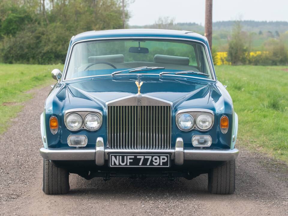 Image 6/50 of Rolls-Royce Silver Shadow I (1976)