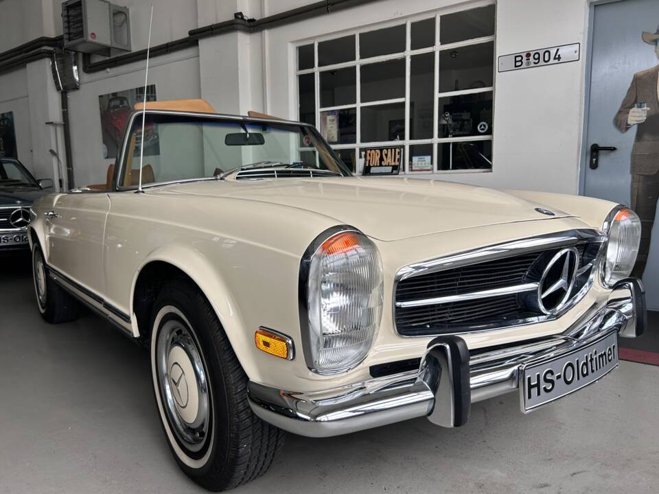 Imagen 3/31 de Mercedes-Benz 280 SL (1969)