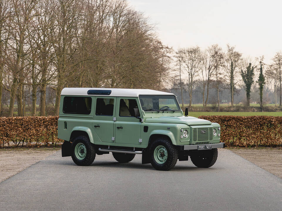 Bild 2/37 von Land Rover Defender (2016)