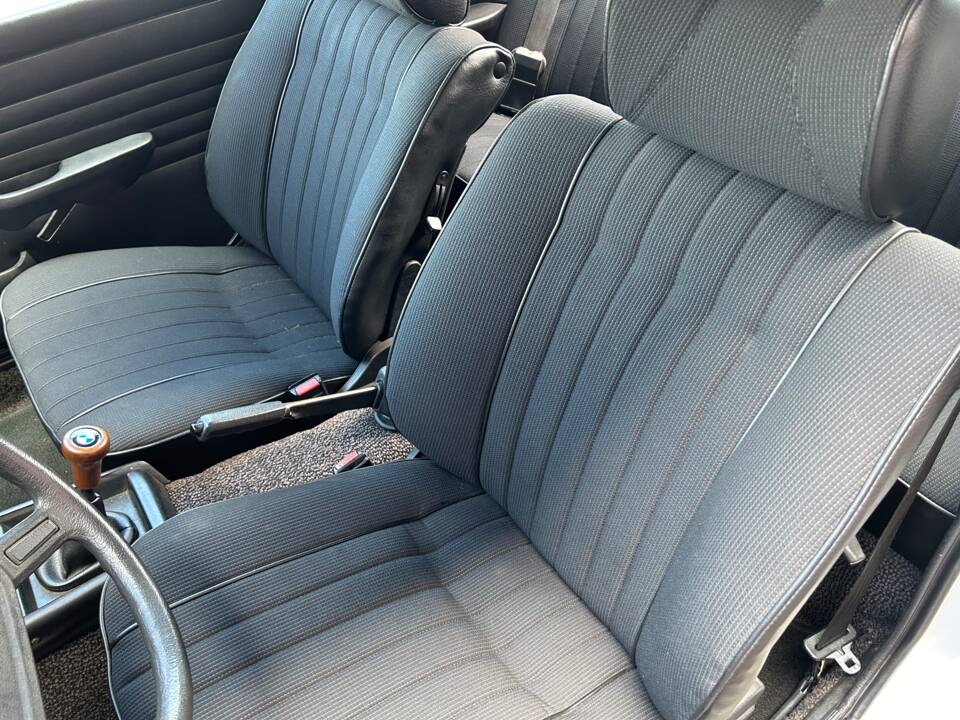 Image 7/7 de BMW 323i Baur TC (1980)