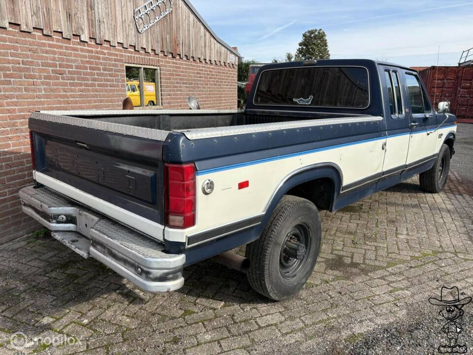 Bild 8/41 von Ford F-250 (1986)