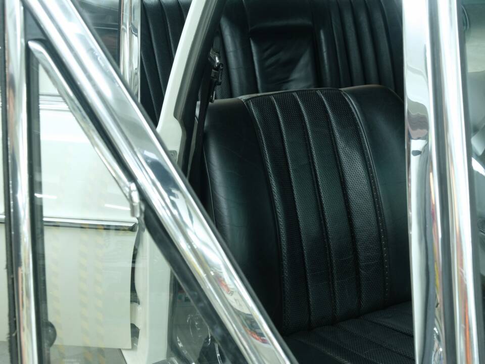 Afbeelding 37/70 van Mercedes-Benz 300 SEL (1968)