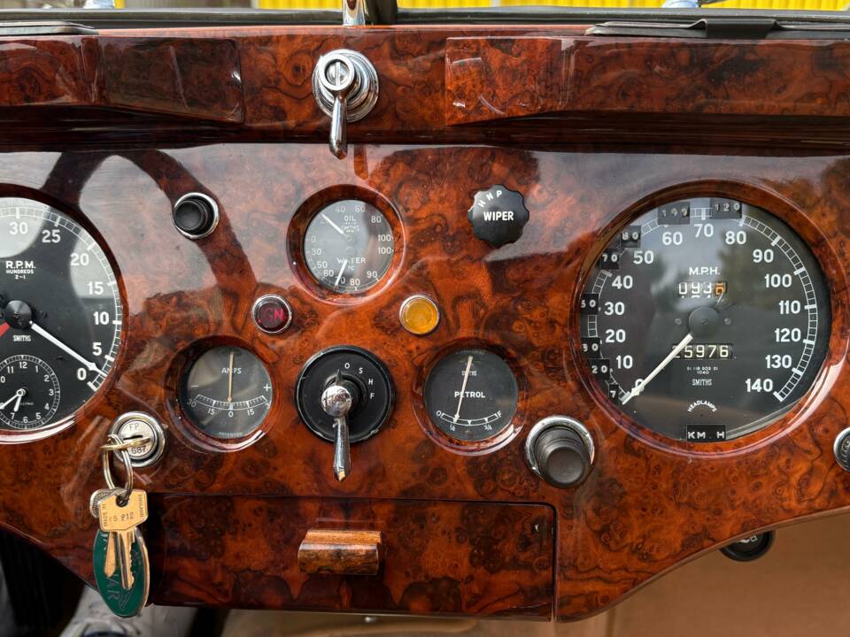 Immagine 23/24 di Jaguar XK 140 SE DHC (1955)