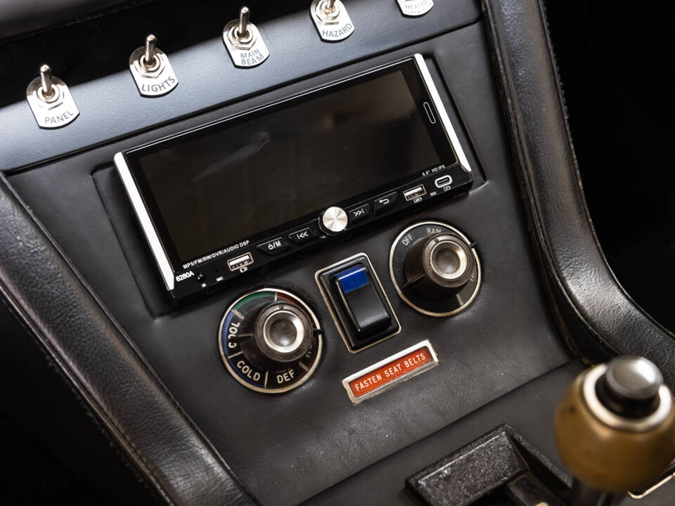 Afbeelding 13/28 van Jensen Interceptor MK III (1973)