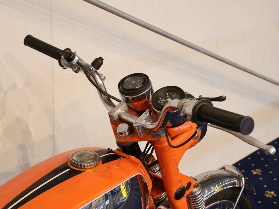 Immagine 9/22 di Hercules K 50 SE (1973)