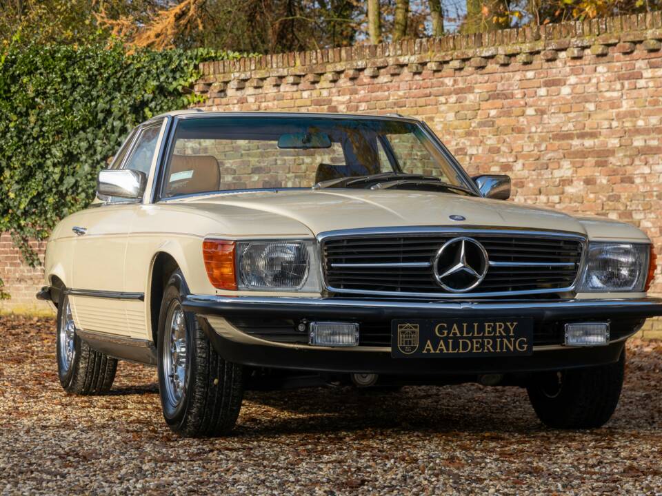 Bild 35/50 von Mercedes-Benz 380 SL (1982)