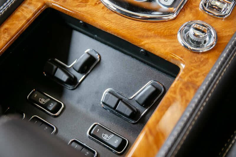 Bild 43/50 von Bentley Arnage T (2009)