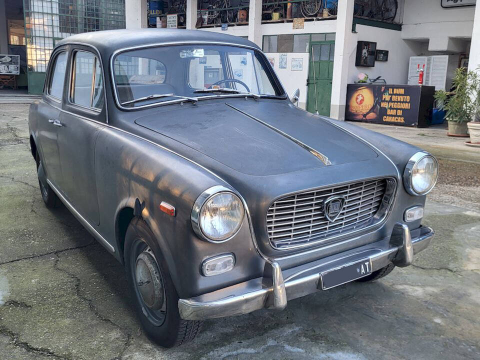 Image 7/45 of Lancia Appia (1962)