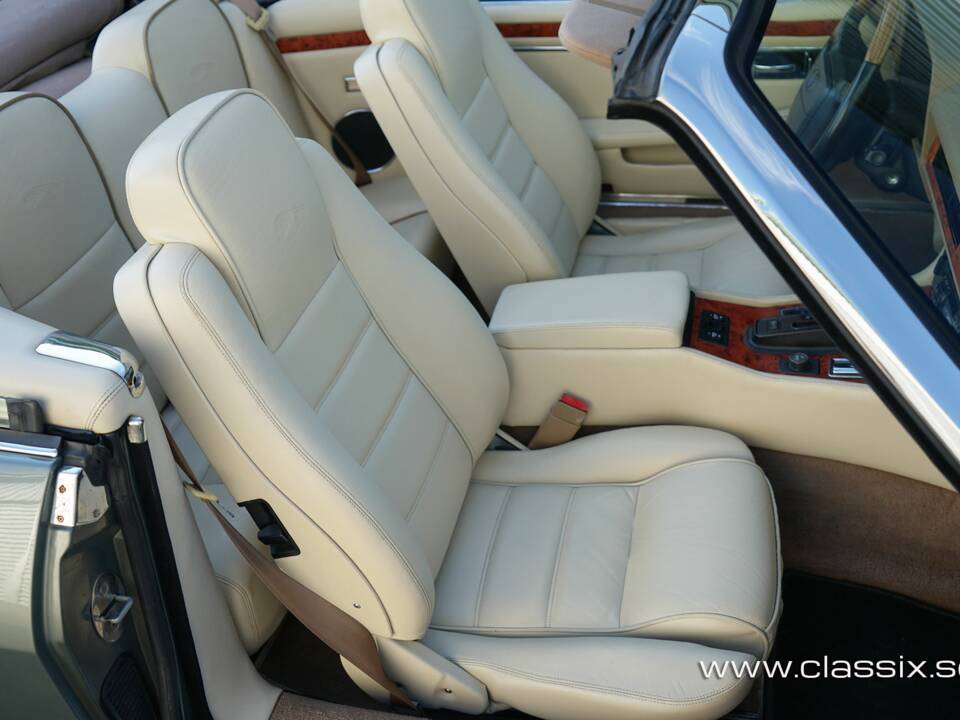 Afbeelding 9/22 van Jaguar XJS 4.0 Celebration (1996)