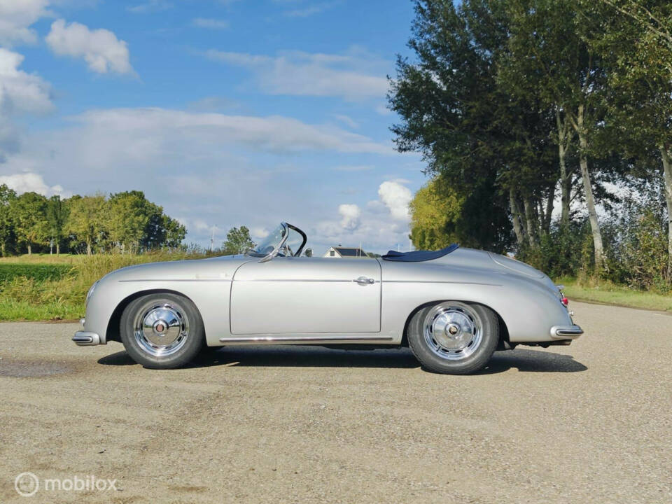 Image 8/29 de Volkswagen Coccinelle Speedster (1967)