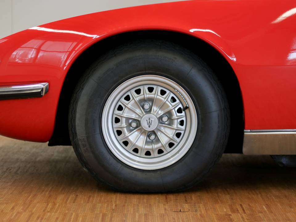 Bild 15/22 von Maserati Indy 4200 (1970)