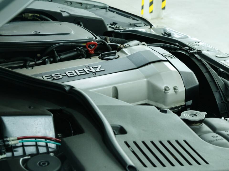 Bild 19/50 von Mercedes-Benz 300 SE (1992)
