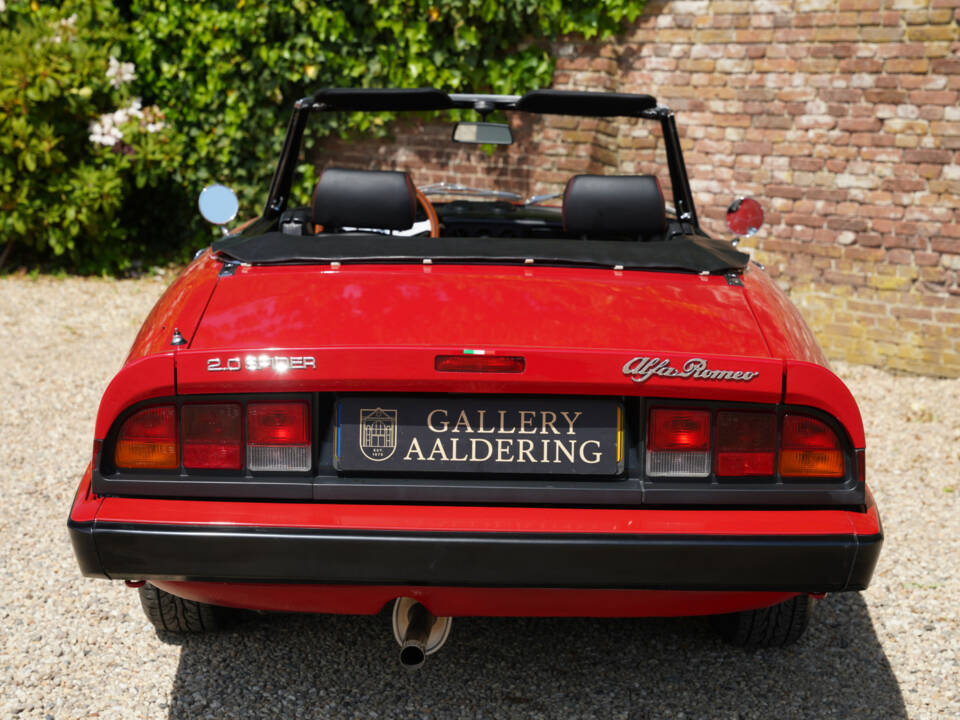 Image 49/50 of Alfa Romeo 2.0 Spider (1990)