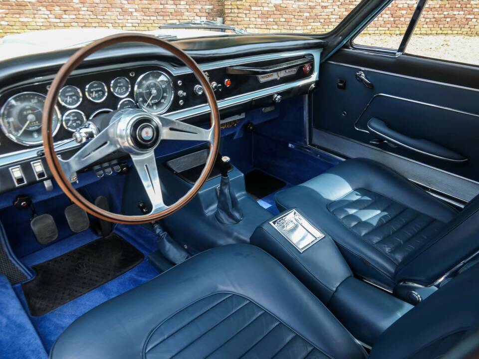 Afbeelding 3/50 van Maserati 3500 GTI Sebring (1964)