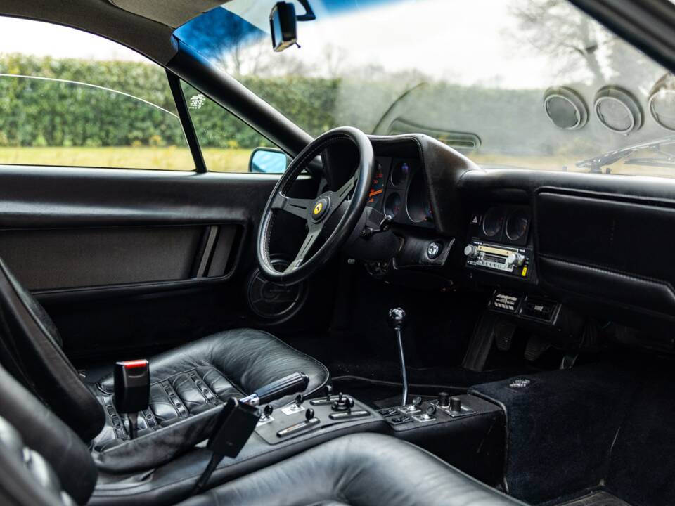 Image 46/50 de Ferrari 512 BBi (1982)