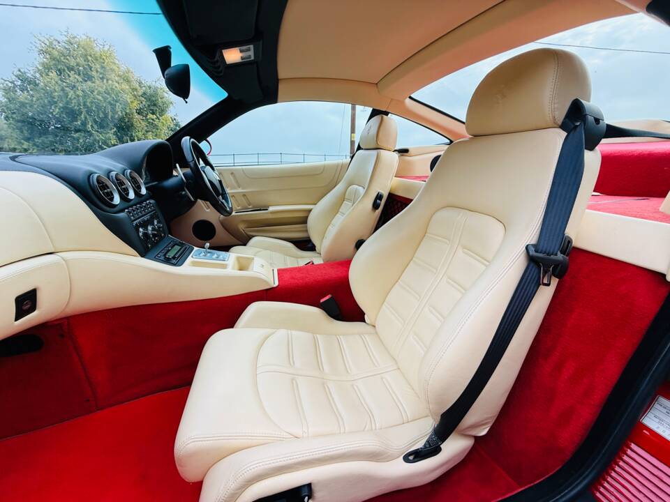 Immagine 11/22 di Ferrari 575M Maranello (2003)