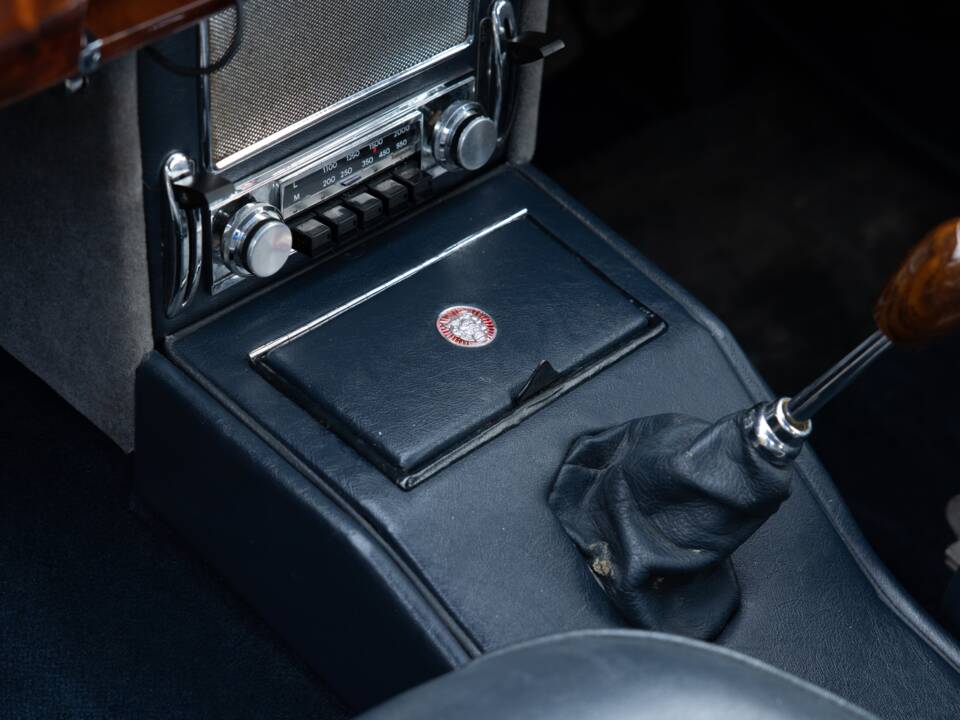 Bild 32/44 von Jaguar 340 (1968)