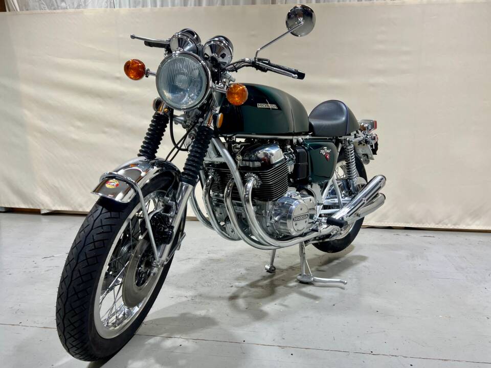 Image 9/16 of Honda CB 750 Four (1973)