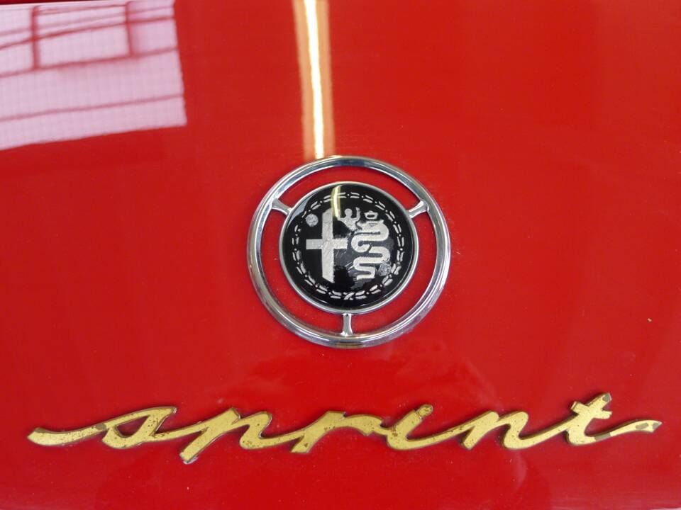 Image 25/31 of Alfa Romeo Giulietta Sprint (1962)