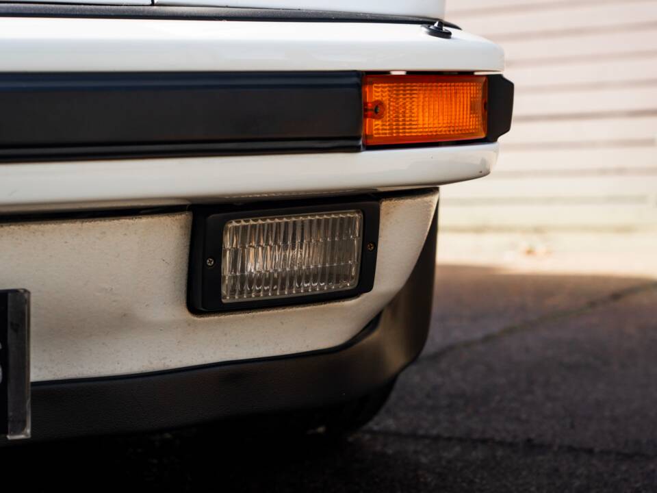 Bild 58/60 von Porsche 911 Carrera 3.2 (1987)