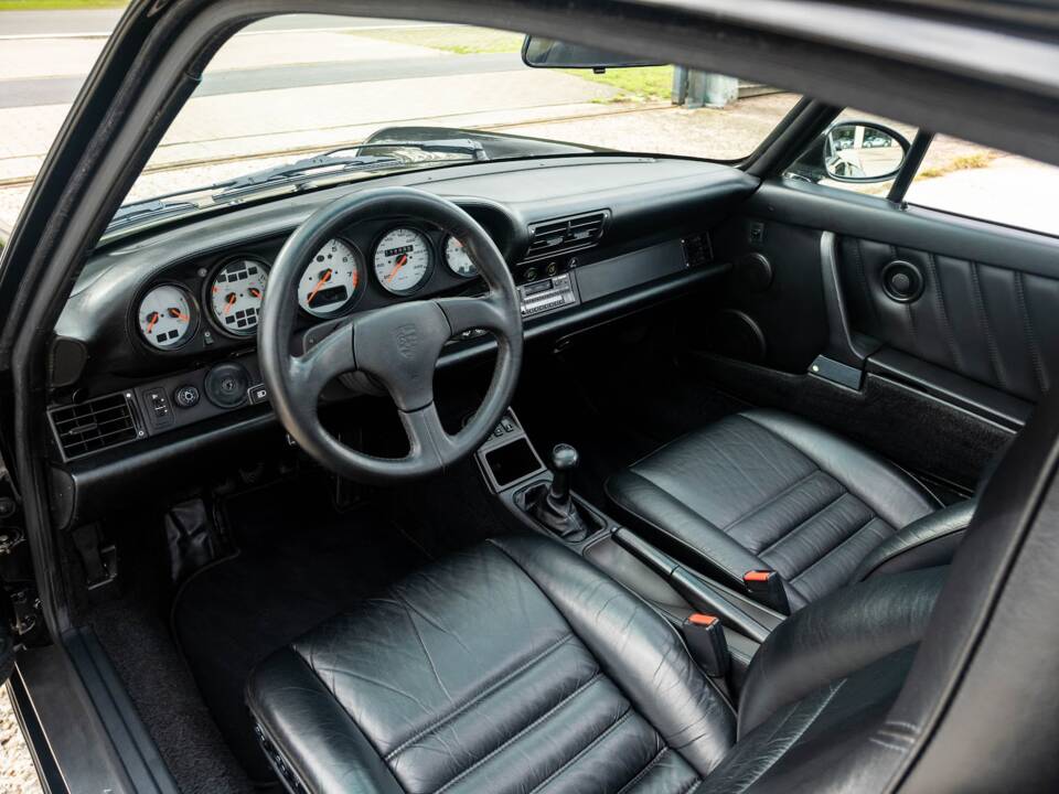 Bild 17/33 von Porsche 911 Turbo 3.6 (1993)