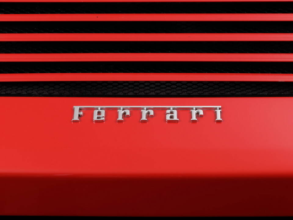 Image 22/28 of Ferrari 348 TS (1991)