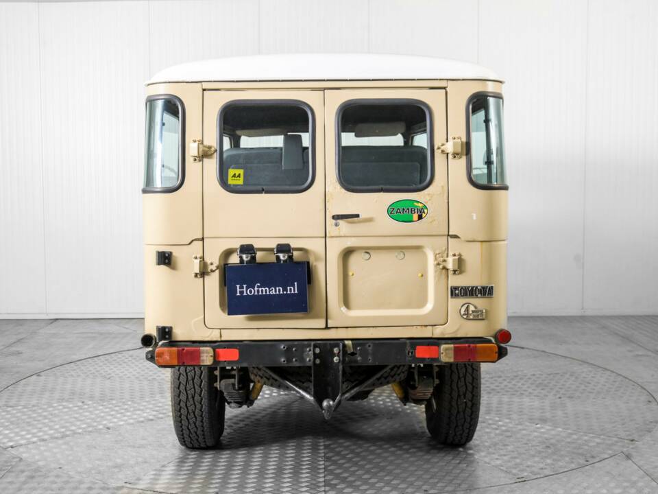 Bild 14/50 von Toyota Landcruiser BJ 45 (1982)