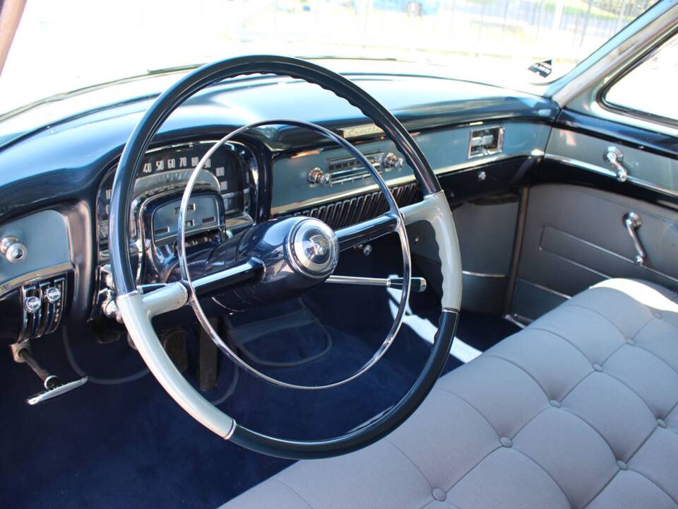 Image 30/43 of Cadillac 62 Sedan (1953)