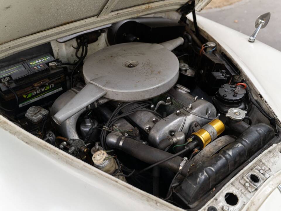 Image 13/15 de Jaguar Mk II 3.4 (1964)