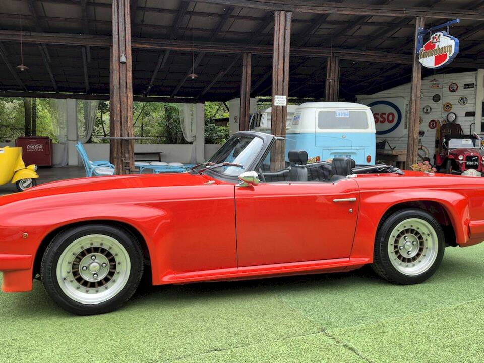 Immagine 4/81 di Triumph TR 6 (1973)
