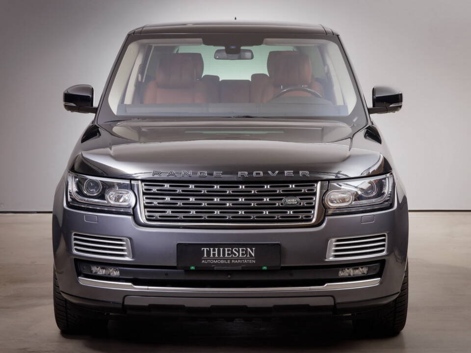 Imagen 2/34 de Land Rover Range Rover V8 SV Autobiography (2015)