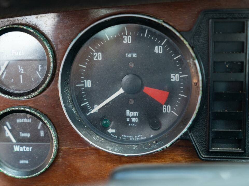Bild 28/37 von Jaguar XJ 6 3.4 (1976)