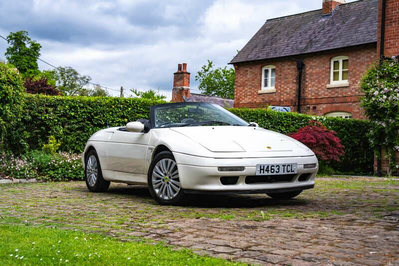 Bild 29/50 von Lotus Elan (1991)