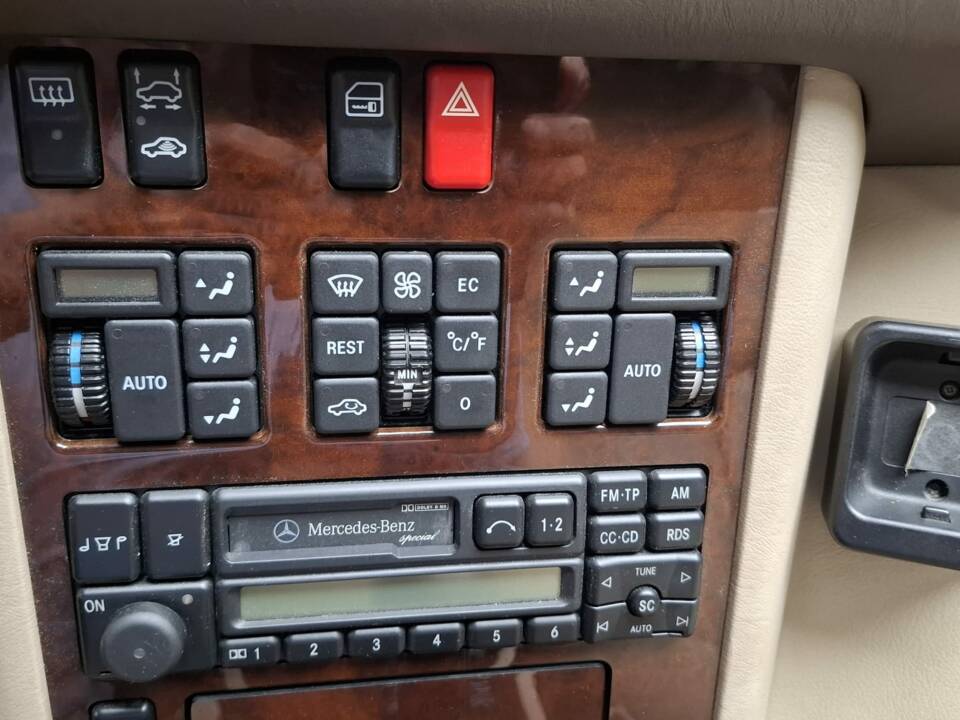 Bild 7/22 von Mercedes-Benz S 420 L (1994)