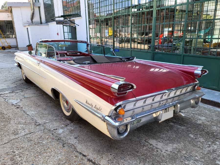 Image 24/44 of Oldsmobile 98 Convertible (1959)