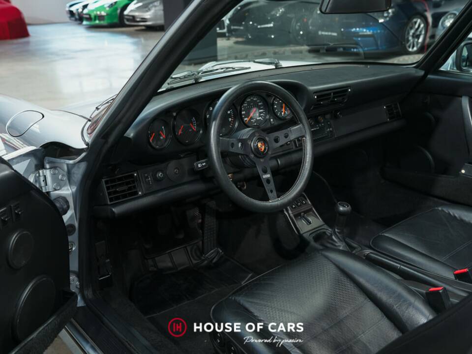 Bild 15/25 von Porsche 911 Carrera 2 (1991)