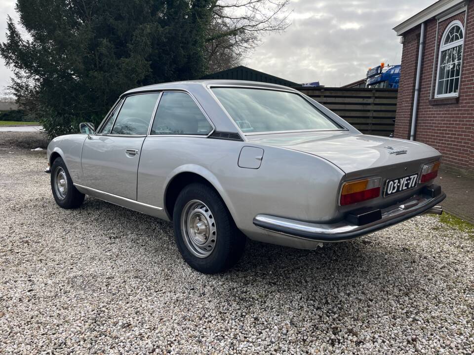 Bild 2/60 von Peugeot 504 V6 Coupe (1975)