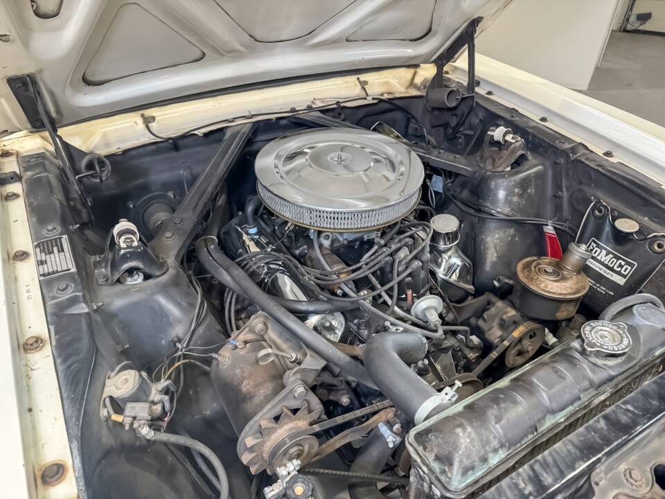 Afbeelding 13/40 van Ford Mustang 289 (1964)